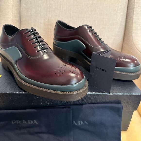 Prada round toe brushed leather oxfords size 6, EU 38,5-39 - Picture 9 of 15